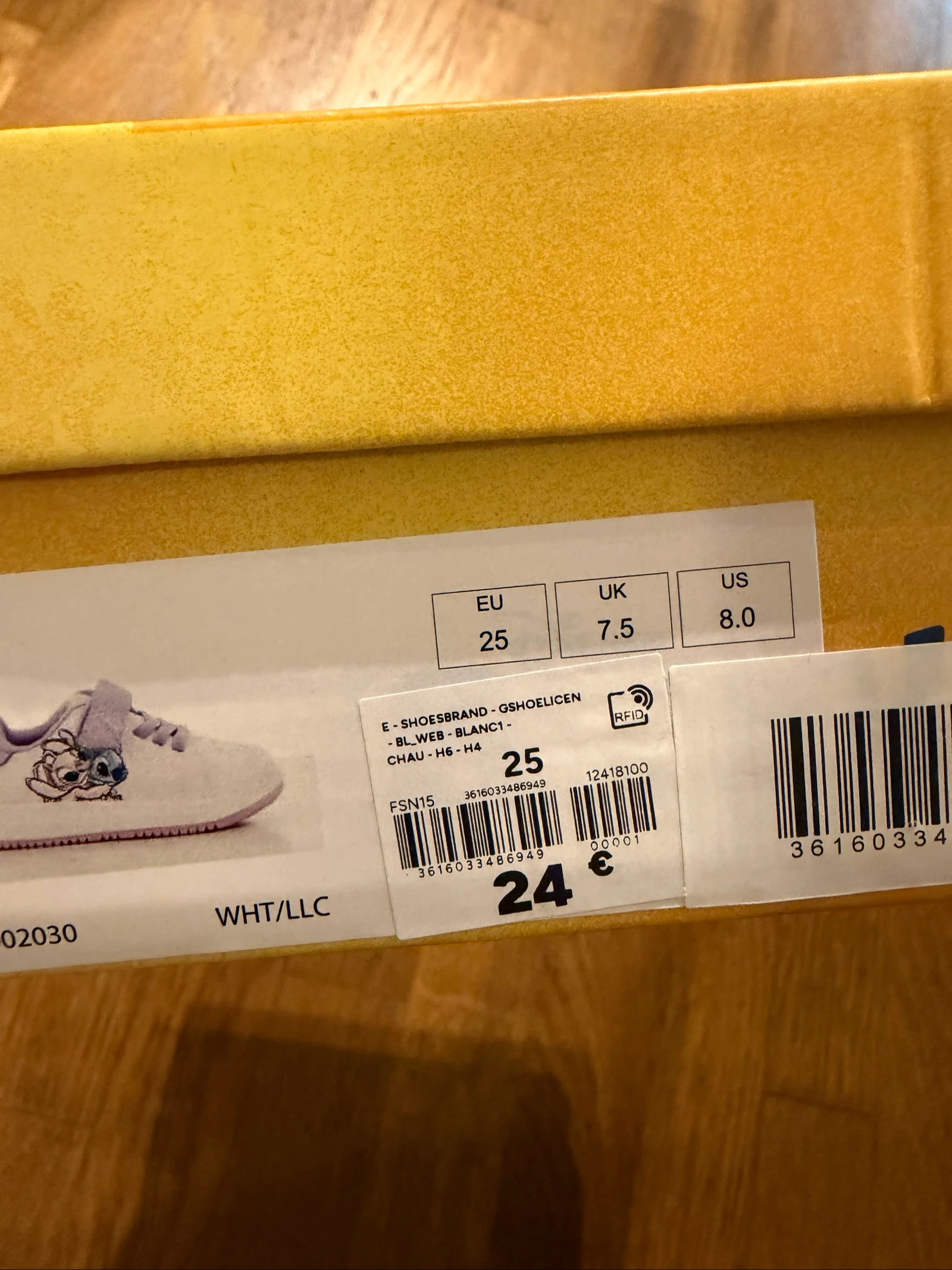 Zapatillas Disney Stitch talla 25 nuevas con caja – photo 7